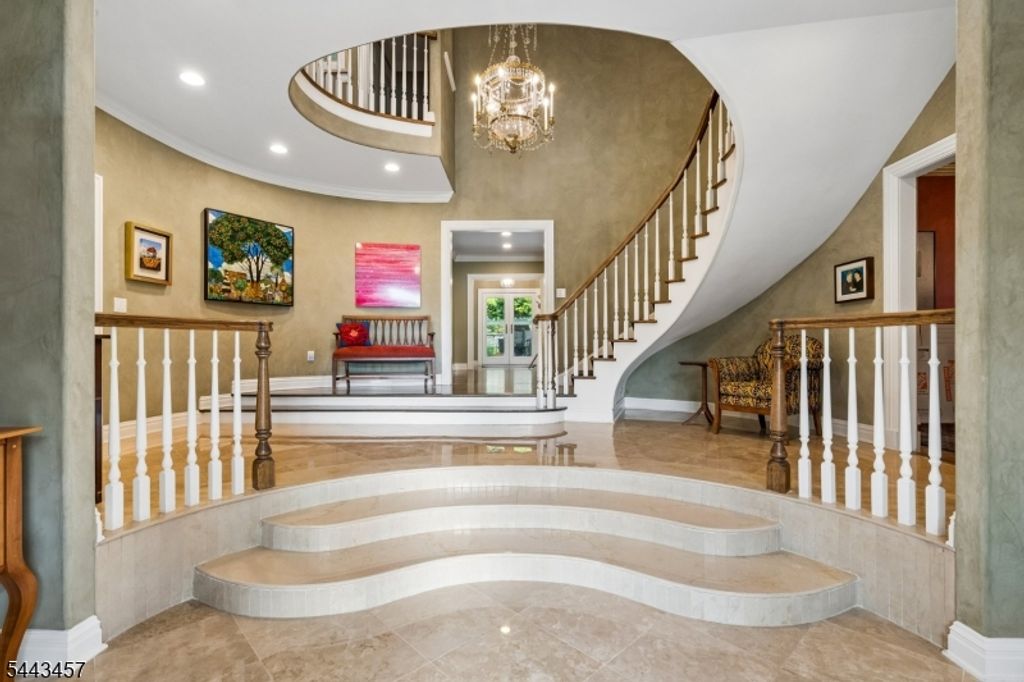 9 Canterbury Ln, Summit City, NJ 07901 — photo 2