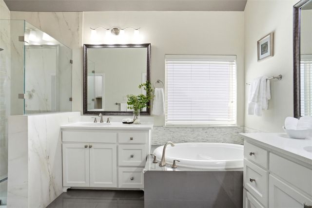 4824 Isleworth Drive, Irving, TX 75038