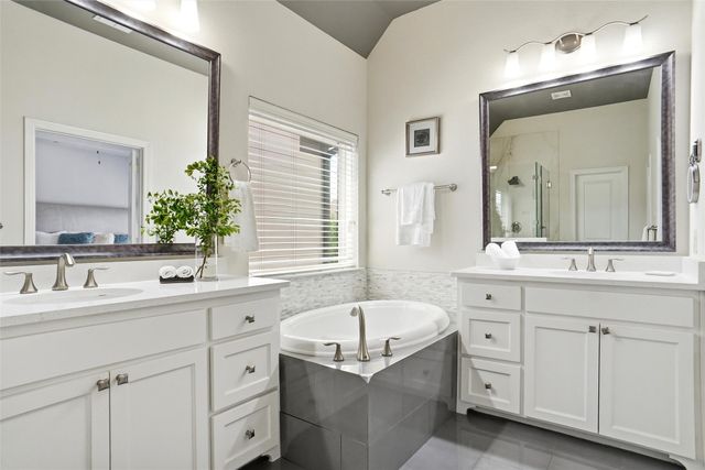 4824 Isleworth Drive, Irving, TX 75038