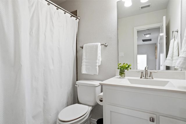 4824 Isleworth Drive, Irving, TX 75038