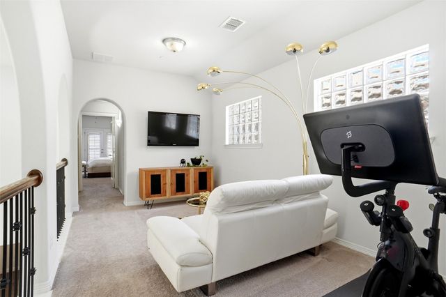 4824 Isleworth Drive, Irving, TX 75038