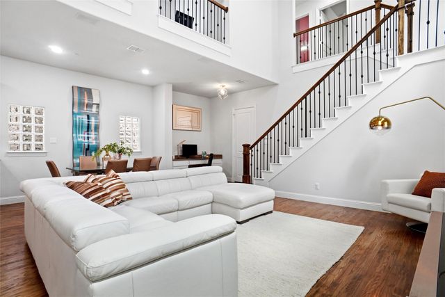 4824 Isleworth Drive, Irving, TX 75038