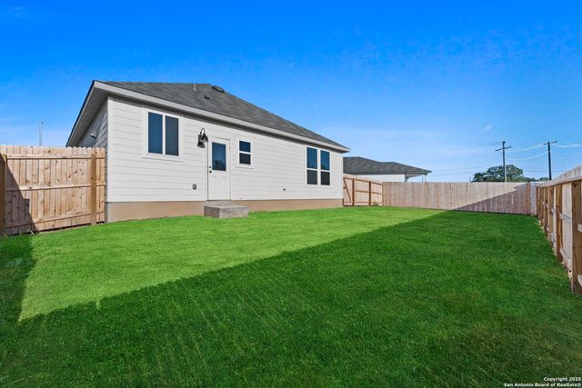 1696 Quiet Teal, New Braunfels, TX 78130