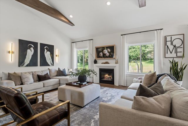 370 Windridge Lane, Brandon Twp, MI 48462