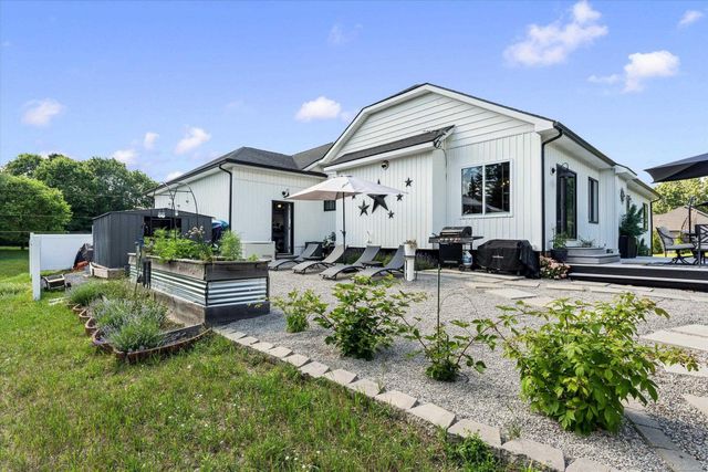 370 Windridge Lane, Brandon Twp, MI 48462