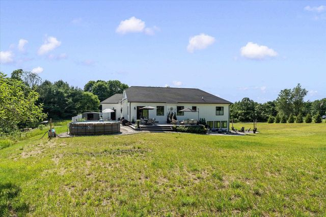 370 Windridge Lane, Brandon Twp, MI 48462