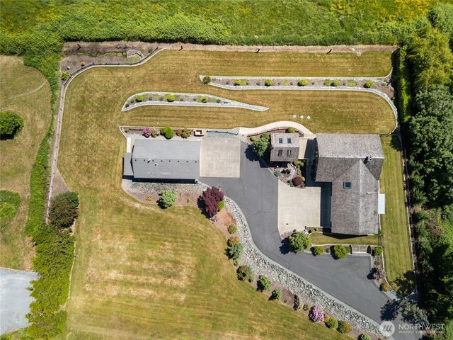 17441 Lake Terrace Place, Mount Vernon, WA 98274