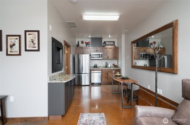 17441 Lake Terrace Place, Mount Vernon, WA 98274