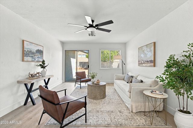 1158 E DENIM Trail, San Tan Valley, AZ 85143