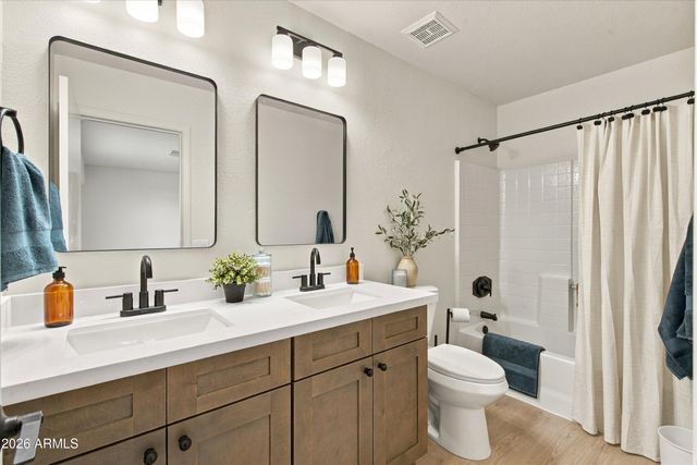 1158 E DENIM Trail, San Tan Valley, AZ 85143