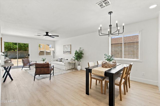 1158 E DENIM Trail, San Tan Valley, AZ 85143