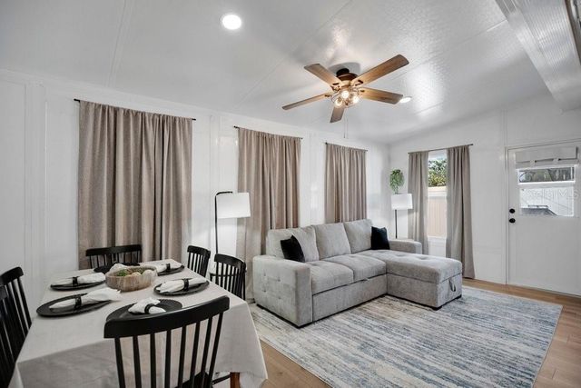 400 SHADY BANKS ROAD, Altamonte Springs, FL 32714