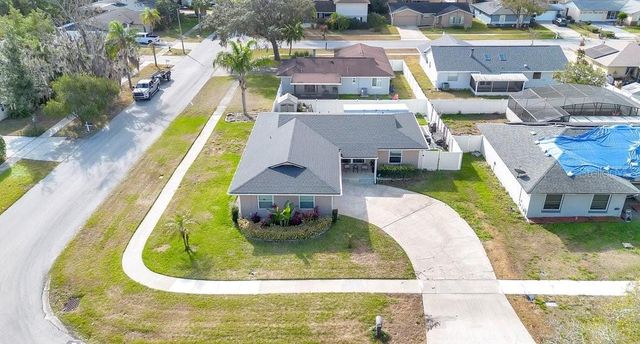 400 SHADY BANKS ROAD, Altamonte Springs, FL 32714