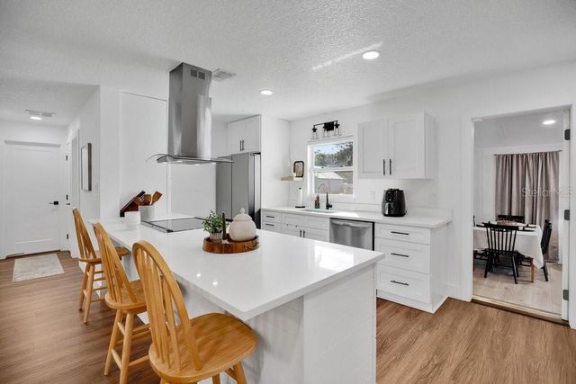 400 SHADY BANKS ROAD, Altamonte Springs, FL 32714