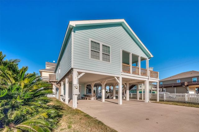 2895 Laguna Drive, Crystal Beach, TX 77650