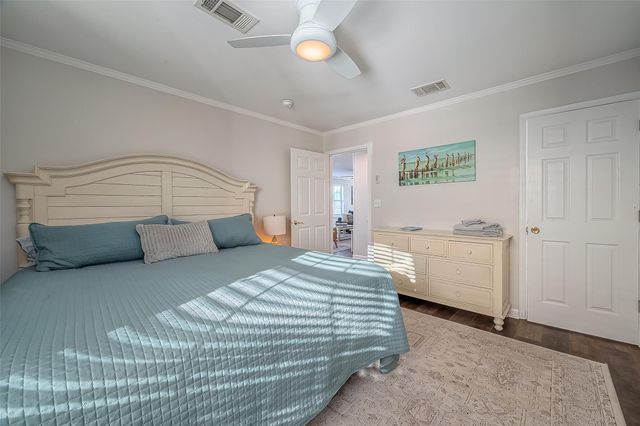 2895 Laguna Drive, Crystal Beach, TX 77650
