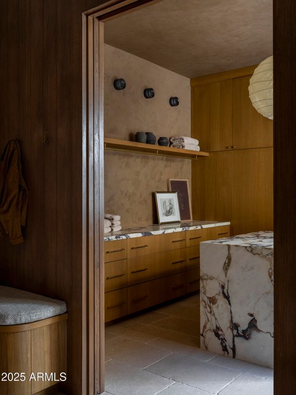 Image 23 of property listing at 8631 N AVENIDA DEL SOL --, Paradise Valley, AZ 85253