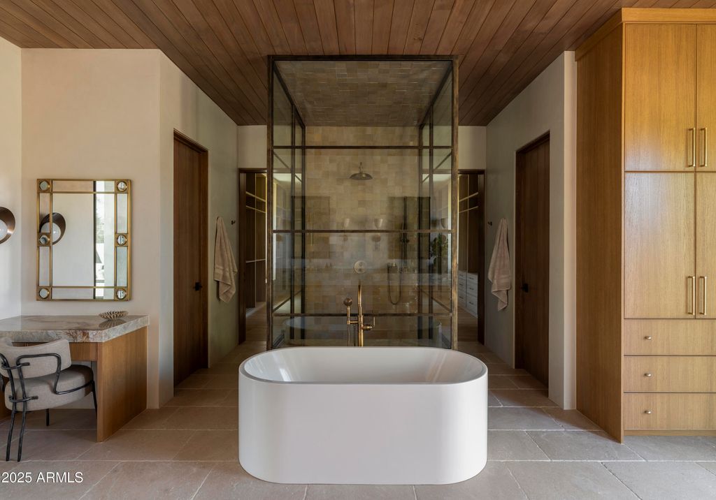 Image 33 of property listing at 8631 N AVENIDA DEL SOL --, Paradise Valley, AZ 85253