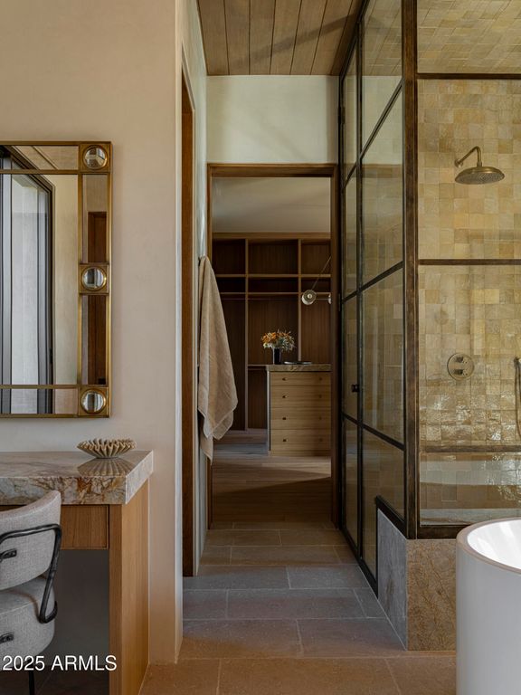 Image 36 of property listing at 8631 N AVENIDA DEL SOL --, Paradise Valley, AZ 85253