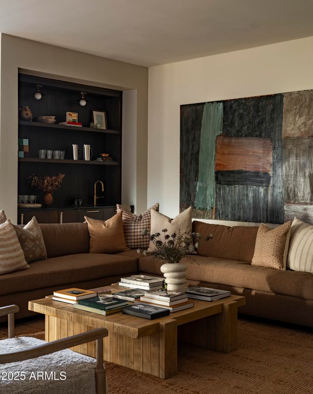 Image 43 of property listing at 8631 N AVENIDA DEL SOL --, Paradise Valley, AZ 85253