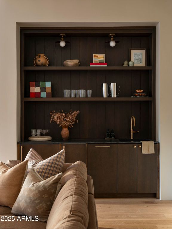 Image 44 of property listing at 8631 N AVENIDA DEL SOL --, Paradise Valley, AZ 85253