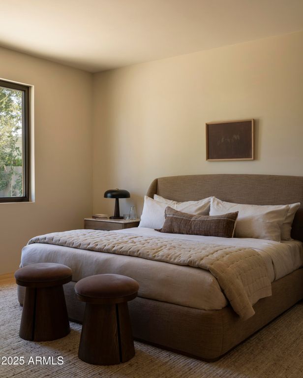 Image 45 of property listing at 8631 N AVENIDA DEL SOL --, Paradise Valley, AZ 85253