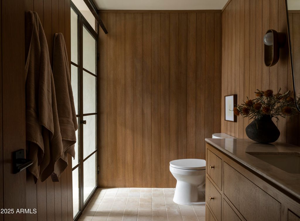 Image 48 of property listing at 8631 N AVENIDA DEL SOL --, Paradise Valley, AZ 85253