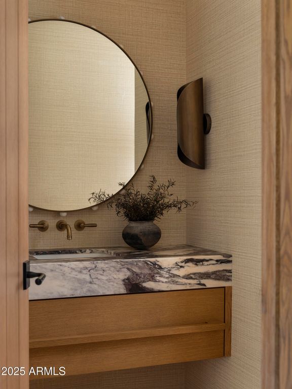 Image 51 of property listing at 8631 N AVENIDA DEL SOL --, Paradise Valley, AZ 85253