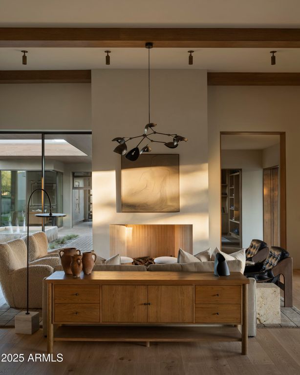 Image 9 of property listing at 8631 N AVENIDA DEL SOL --, Paradise Valley, AZ 85253