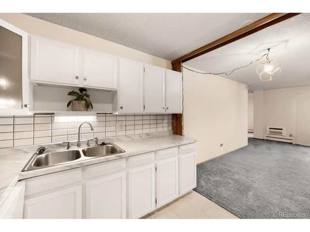 620 S Alton Way 5C, Denver, CO 80247
