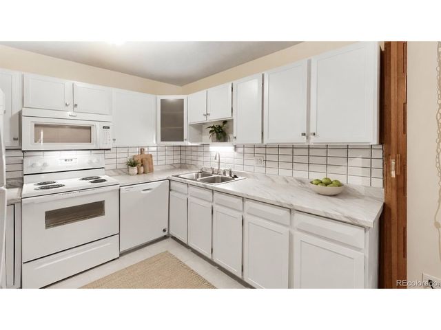 620 S Alton Way 5C, Denver, CO 80247