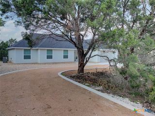 1131 Yaupon Drive, Fischer, TX 78623