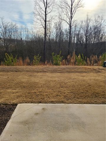 1325 Broholmer Lane, Greensboro, NC 27405