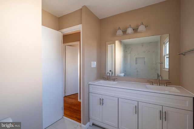 4718 MERCURY DR, Rockville, MD 20853