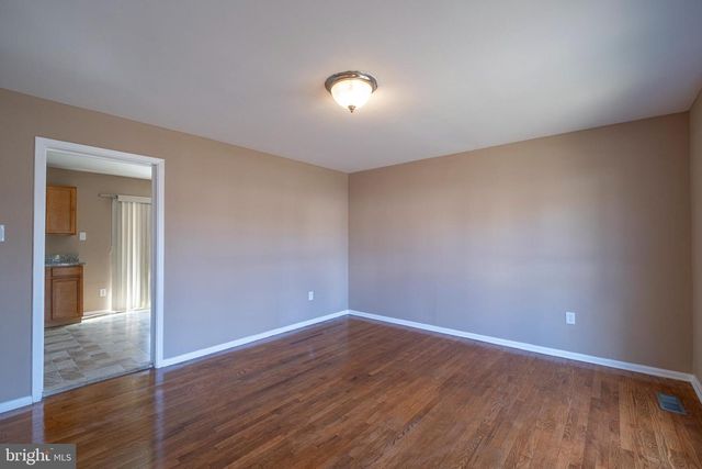 4718 MERCURY DR, Rockville, MD 20853