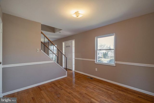 4718 MERCURY DR, Rockville, MD 20853