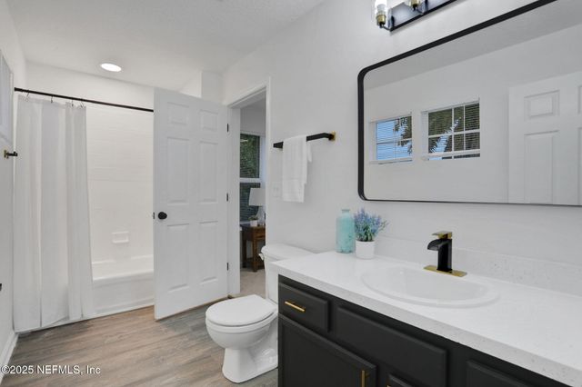 1998 LENOX Court, Middleburg, FL 32068