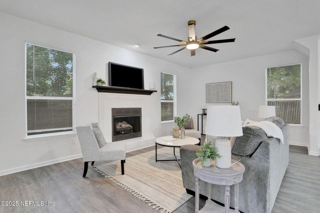 1998 LENOX Court, Middleburg, FL 32068