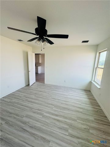 5201 White Rose Drive, Killeen, TX 76542