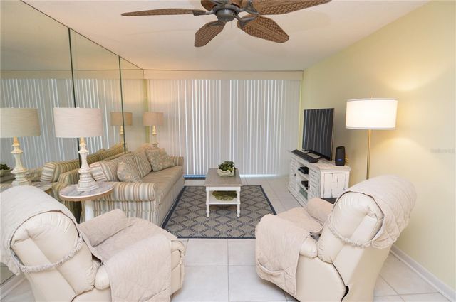 18650 GULF BOULEVARD 305, Indian Shores, FL 33785