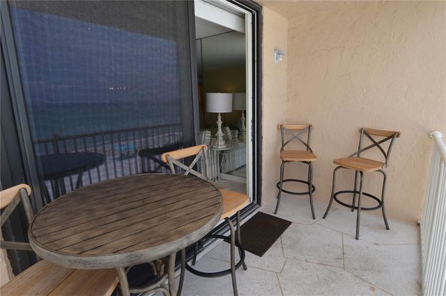 18650 GULF BOULEVARD 305, Indian Shores, FL 33785