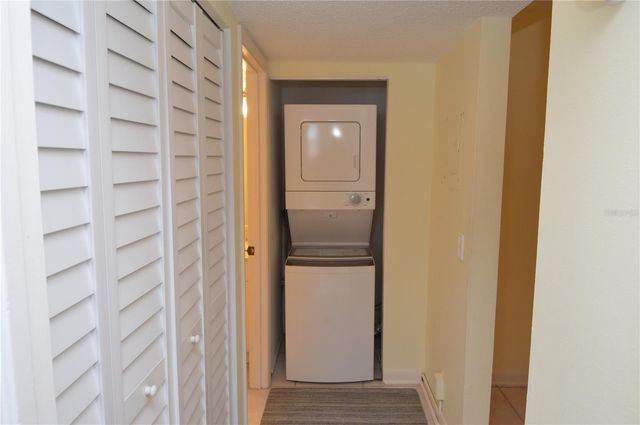18650 GULF BOULEVARD 305, Indian Shores, FL 33785