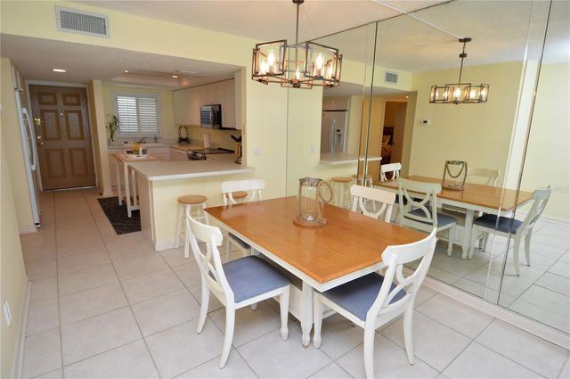 18650 GULF BOULEVARD 305, Indian Shores, FL 33785