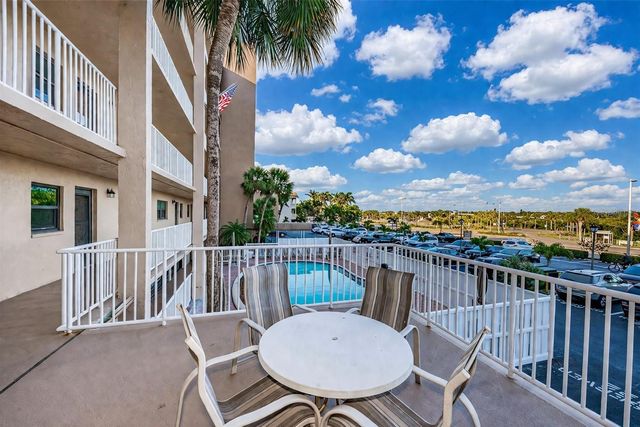 18650 GULF BOULEVARD 305, Indian Shores, FL 33785