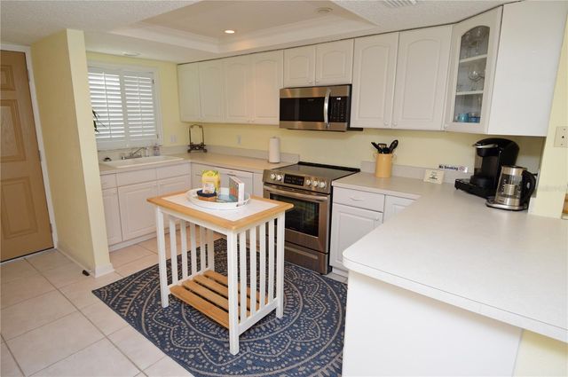 18650 GULF BOULEVARD 305, Indian Shores, FL 33785
