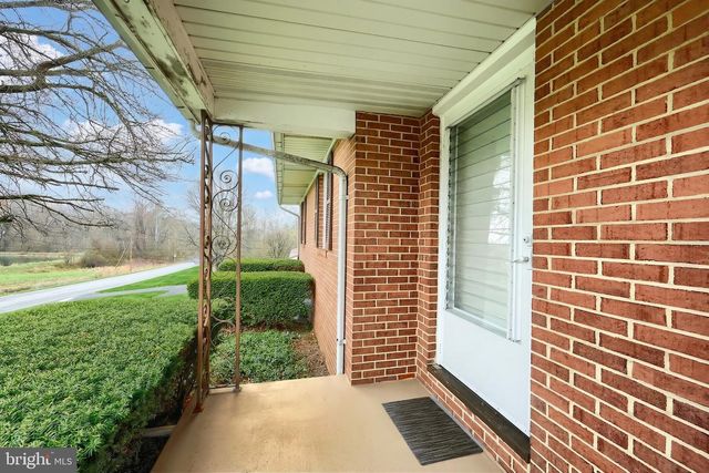 145 MOUNT TABOR RD, Aspers, PA 17304