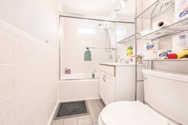 96 Stanton Ave, Revere, MA 02151