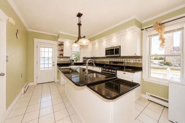 96 Stanton Ave, Revere, MA 02151
