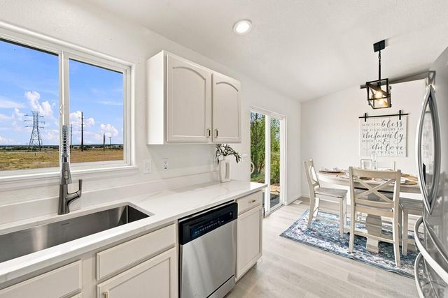 1124 E Lilac Court, Pueblo West, CO 81007