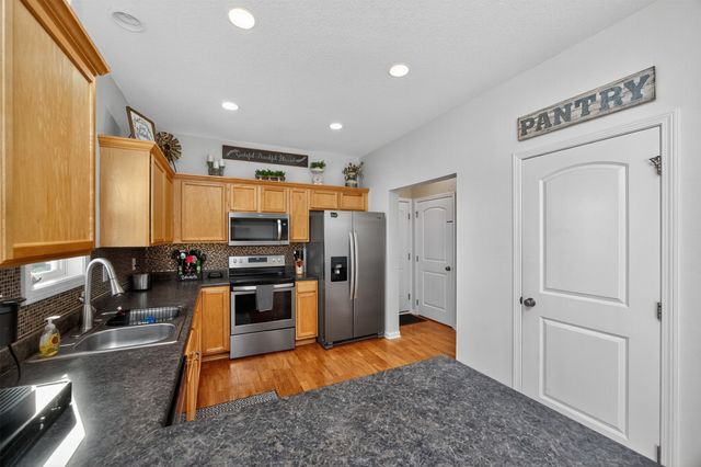 632 SE 18th Street, Grimes, IA 50111